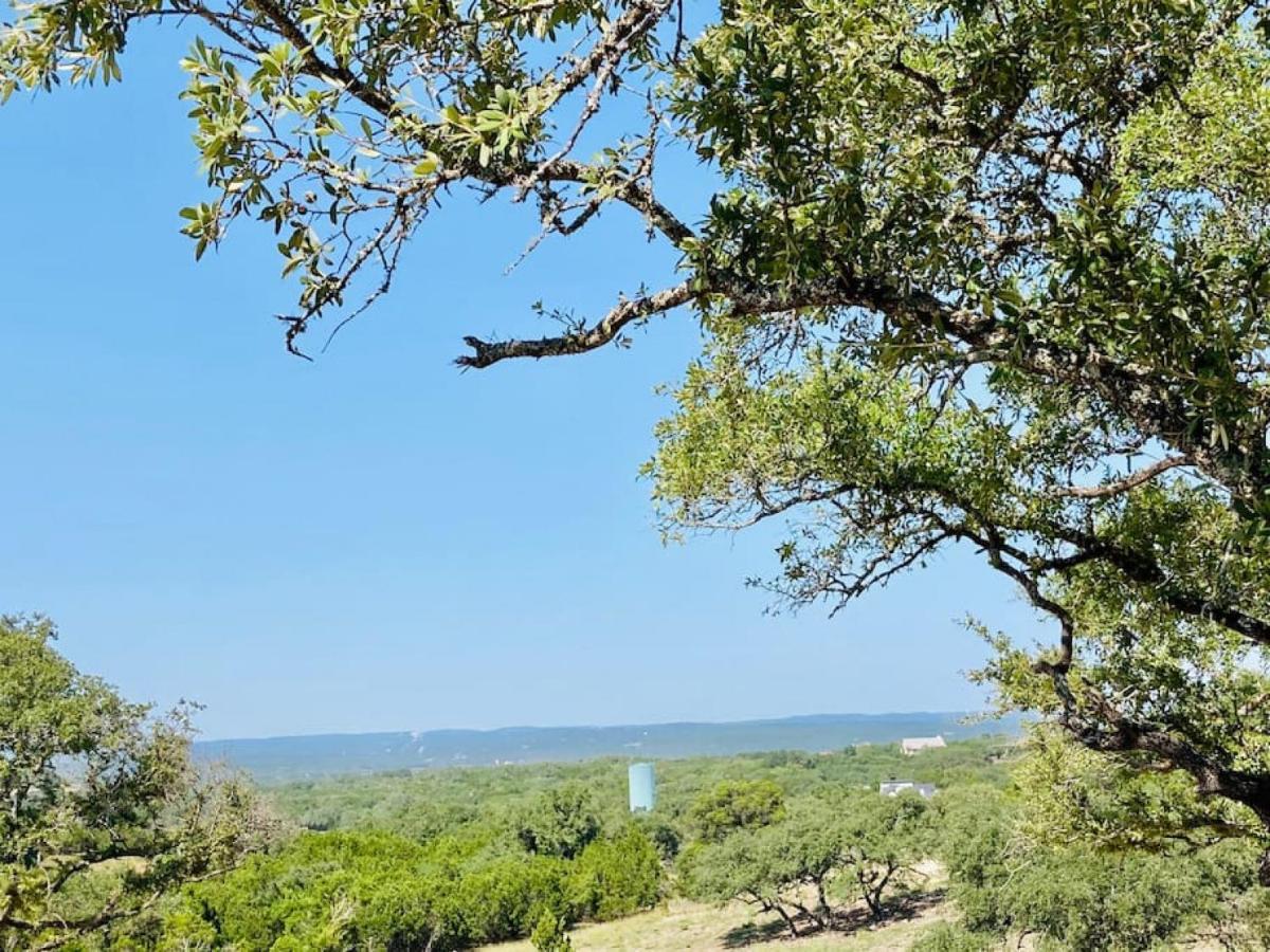Villa Hummingbird Haus - Hill Country Views On 20 Acres With Firepit Spring Branch Exterior foto